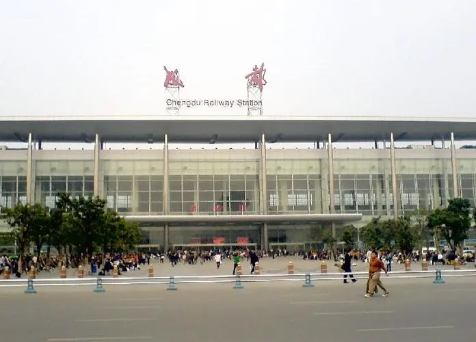 深圳到成都貨運站-上門提貨-一對一服務